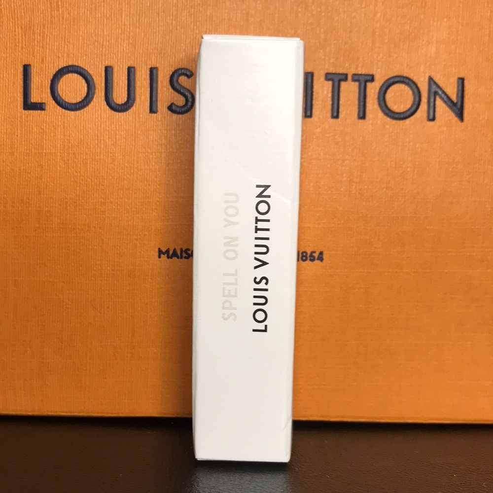 Louis Vuitton Spell On You sample NEW